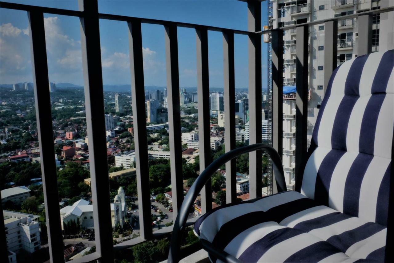Horizons 101 - Panoramic View By St. Therese Cebu Exterior photo